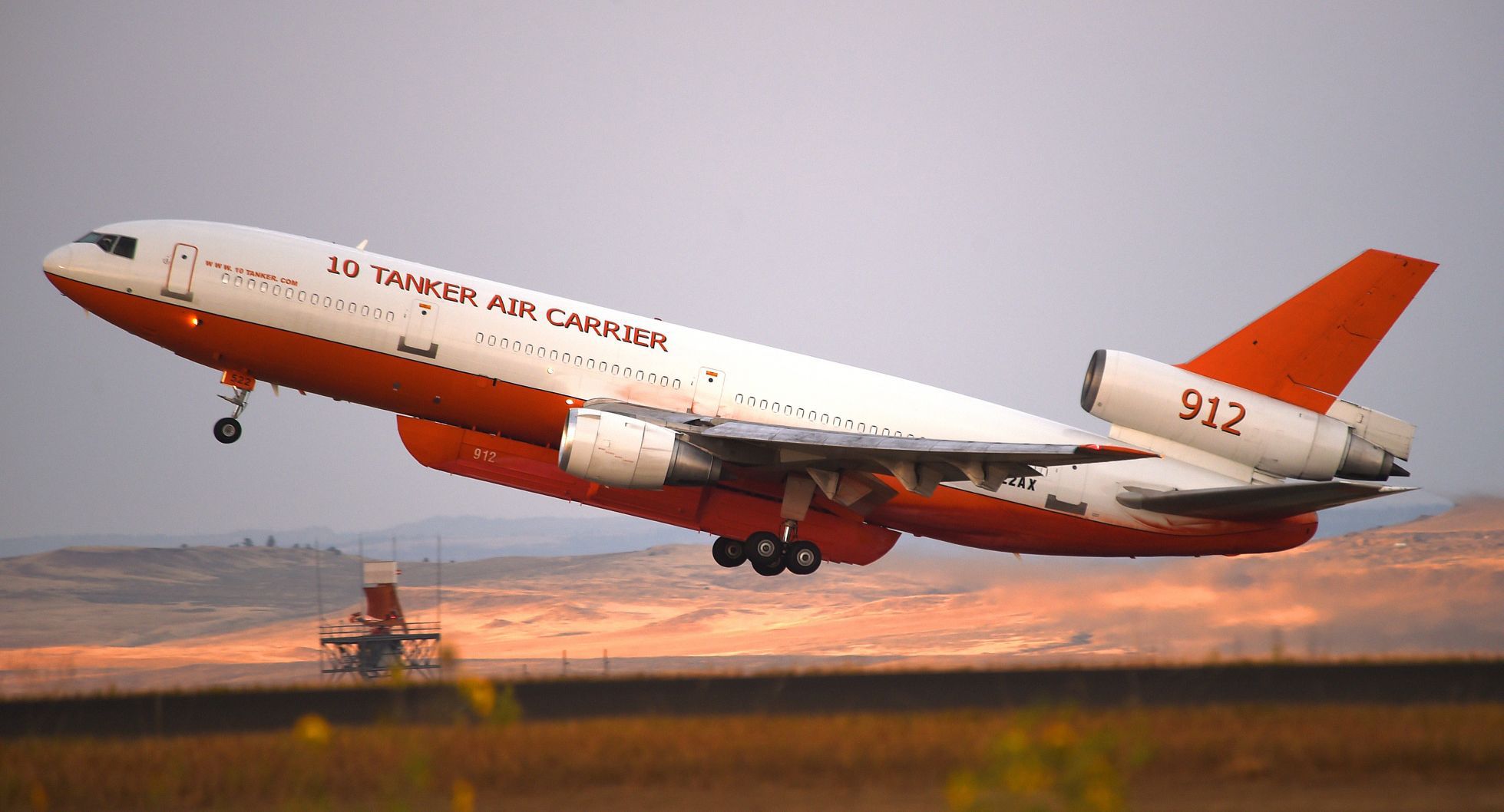 Tanker take off